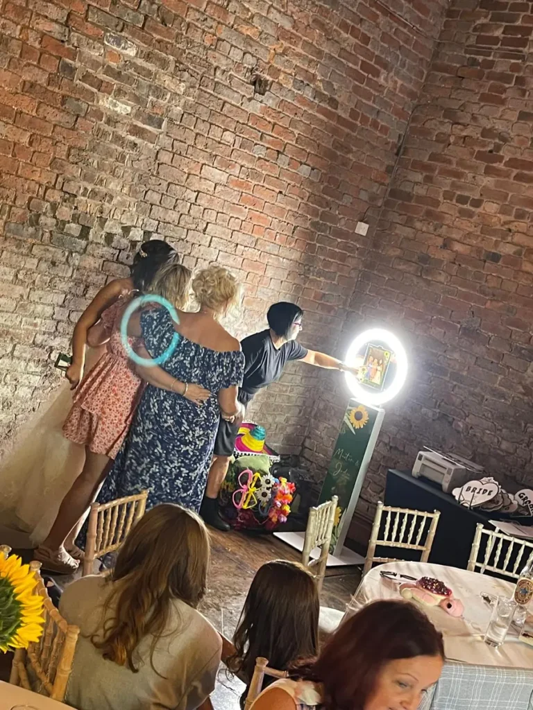 smart phone photo booth barn at morleys